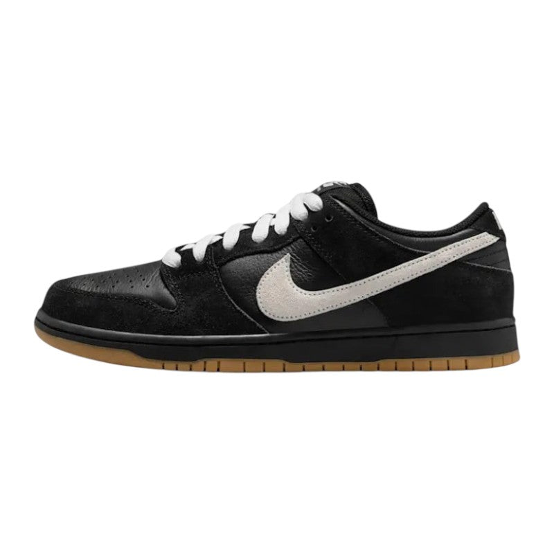Nike SB Dunk Low Black Gum